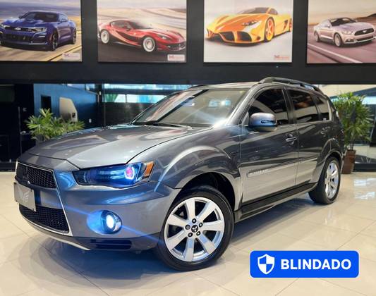 MITSUBISHI OUTLANDER 3.0 GT 4X4 V6 24V GASOLINA 4P AUTOMÁTICO